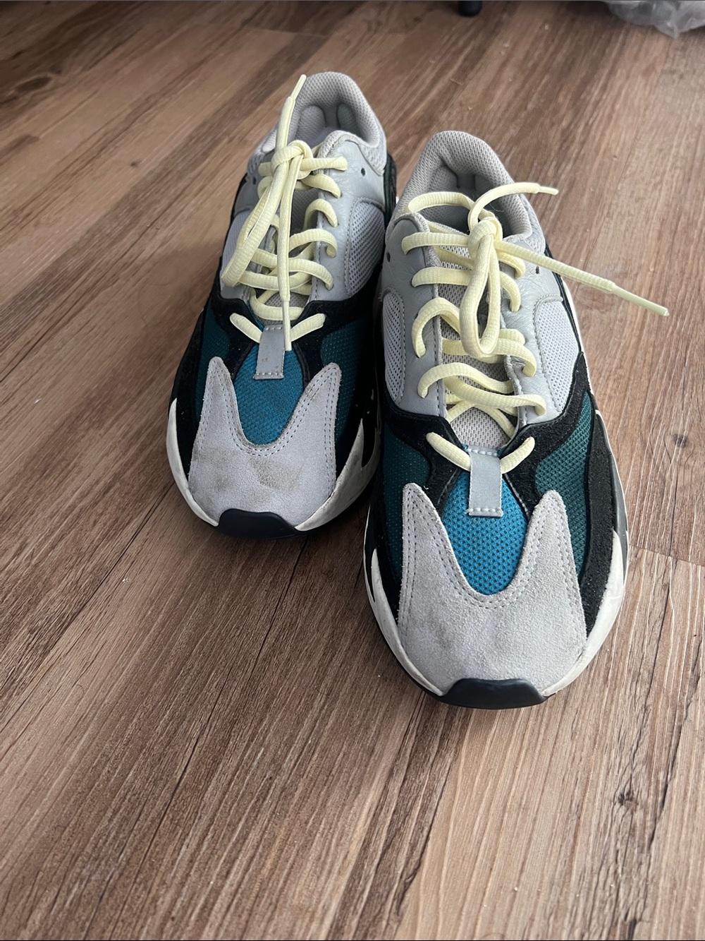 Adidas Yeezy Boost 700 Wave Runner